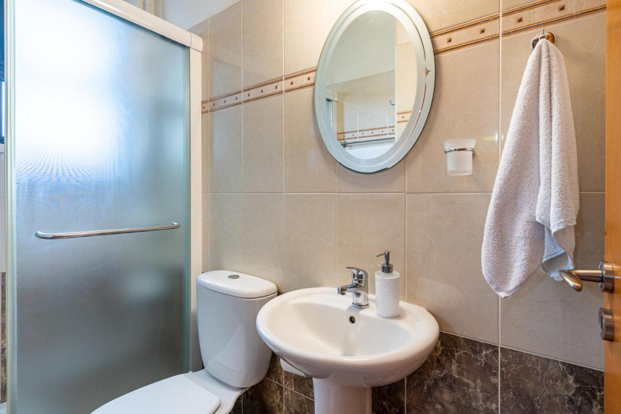 Freya 1-Bedroom Apartment In لارنكا المظهر الخارجي الصورة